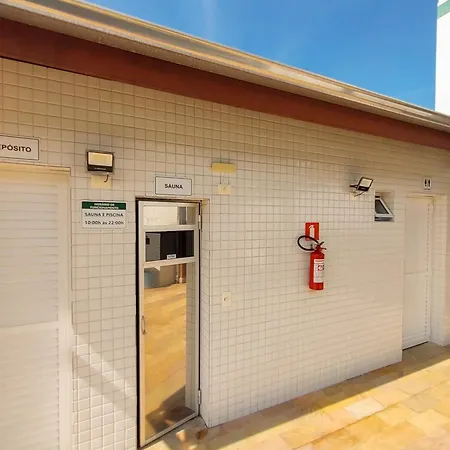 Apartamentos a 200m praia das Toninhas - Condomínio Vista Verde | Piscina na Cobertura com vista Espetacular-3